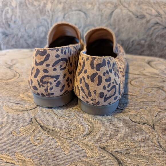 EUC Lucky Brand Brogan2 Cheetah Animal Print Slip On Loafers Flats Leather Shoes - Picture 2 of 7